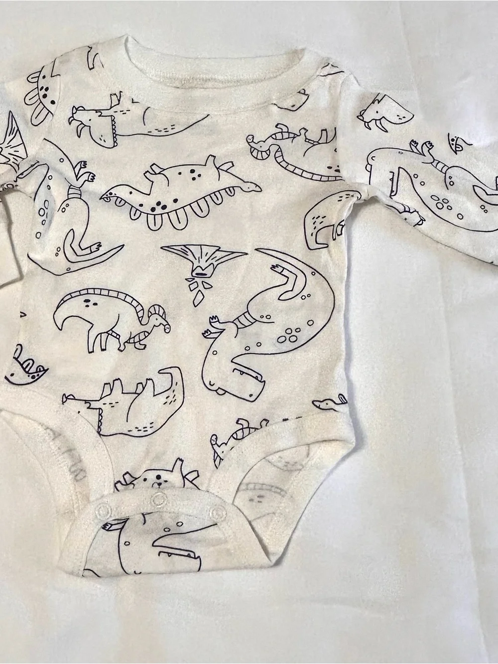 3 Month Set of 5 Bodysuits! Bear, Pirate & Dinosaur NEW and Excellent Condition!
